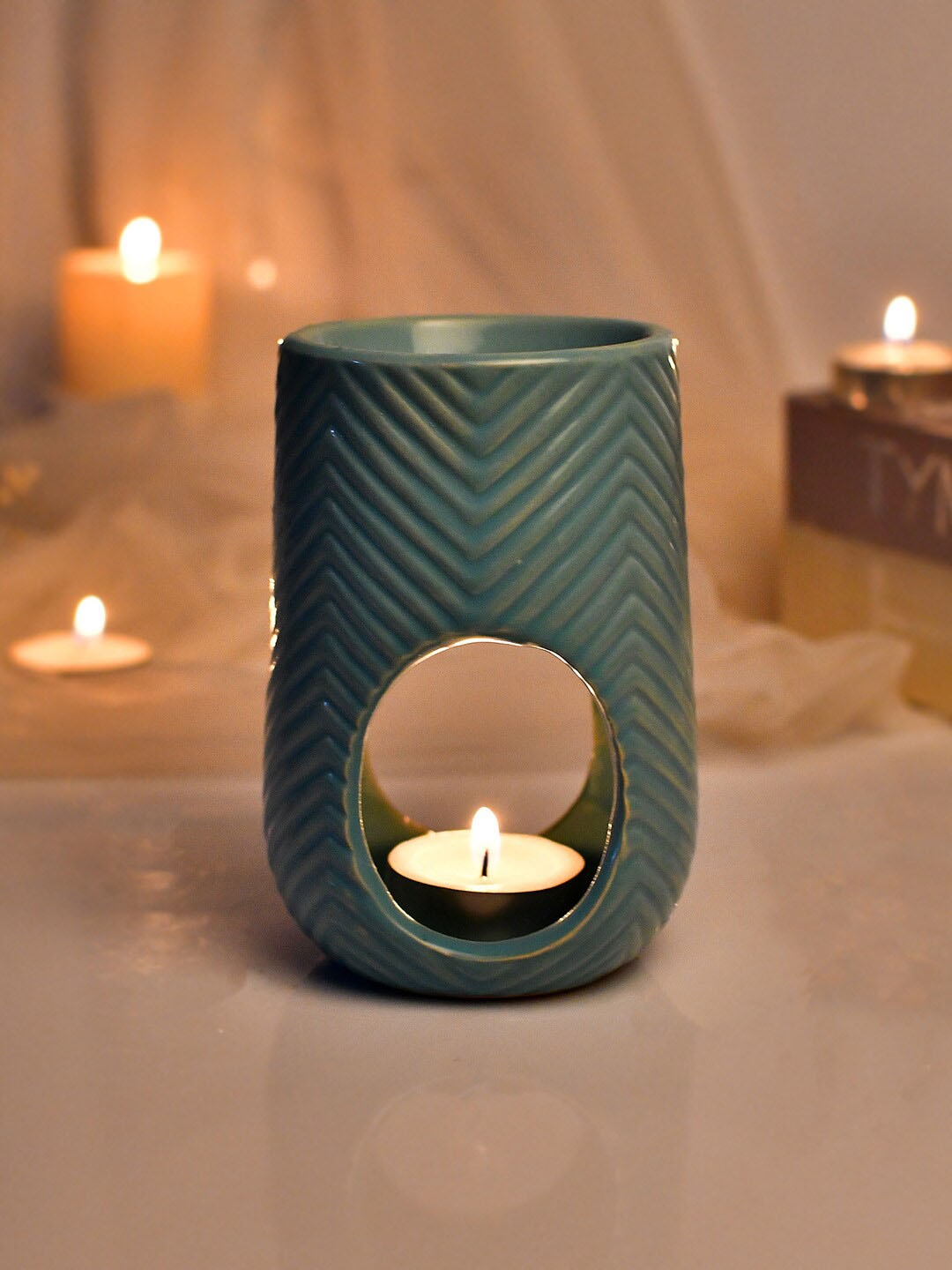 

TAYHAA Blue Ceramic Oval Oil Diffuser