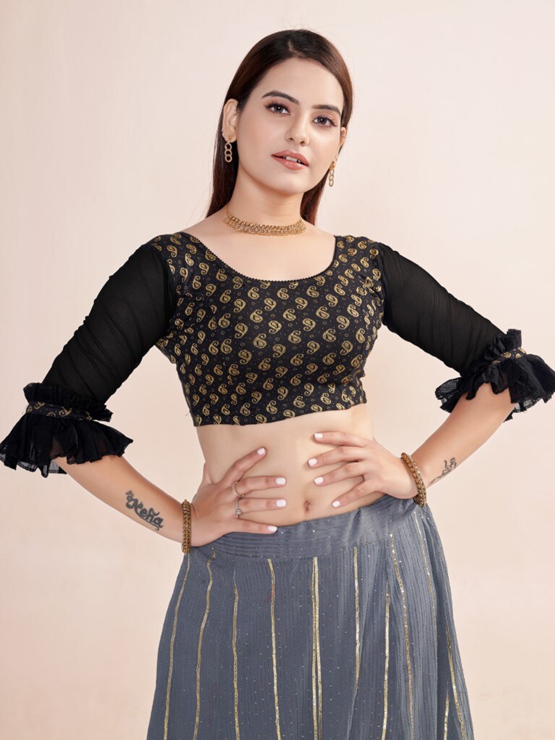 

HIMRISE Paisley Foil Printed Ready To Wear Saree Blouse, Black