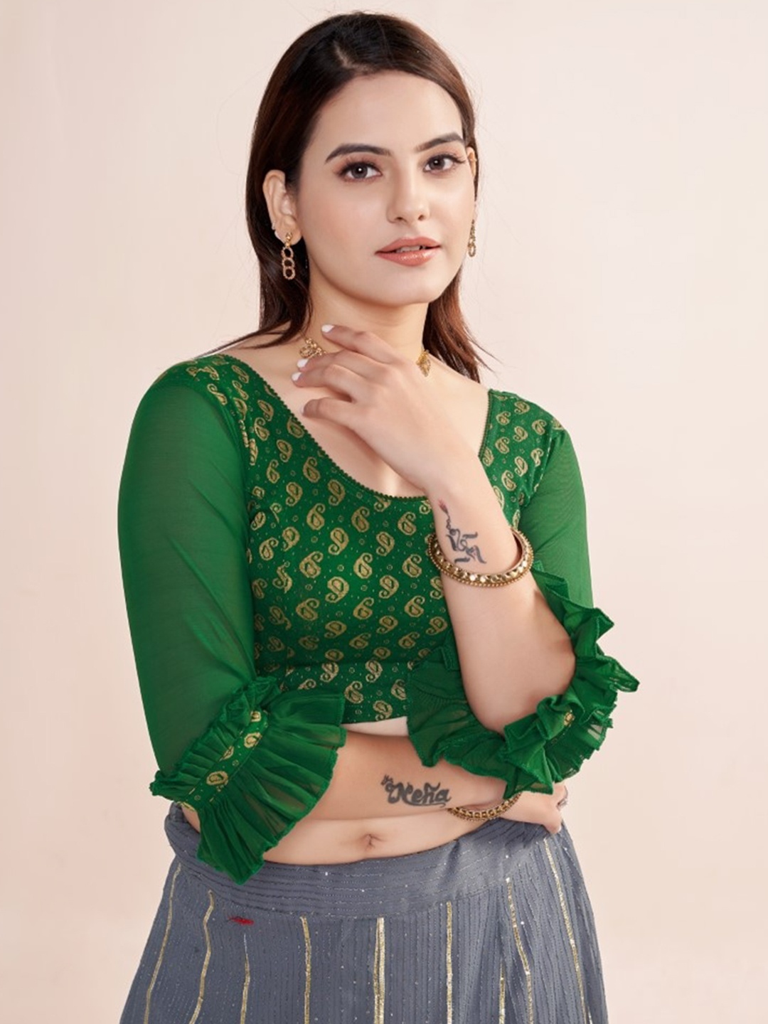 

HIMRISE Floral Foil Printed Saree Blouse, Green