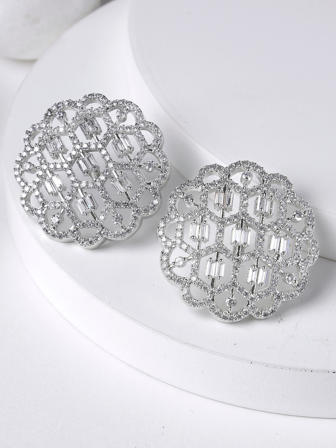 

KARATCART Silver Plated Studs Earrings