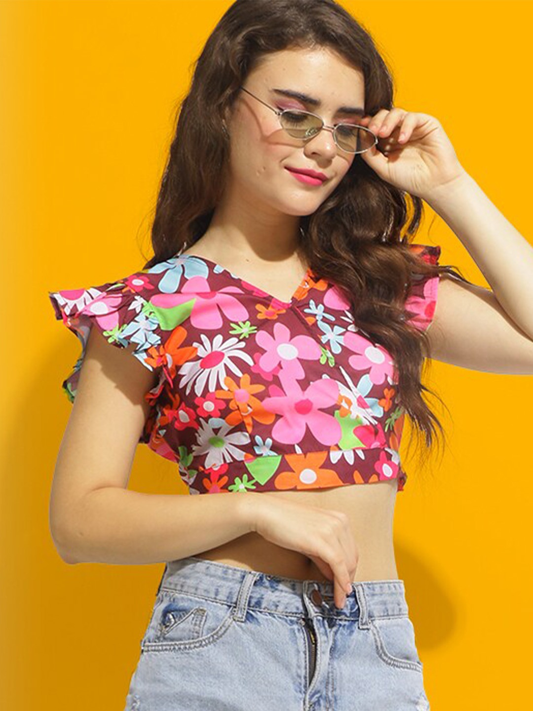 

Mast & Harbour Maroon Floral Printed Flutter Sleeves Crop Top