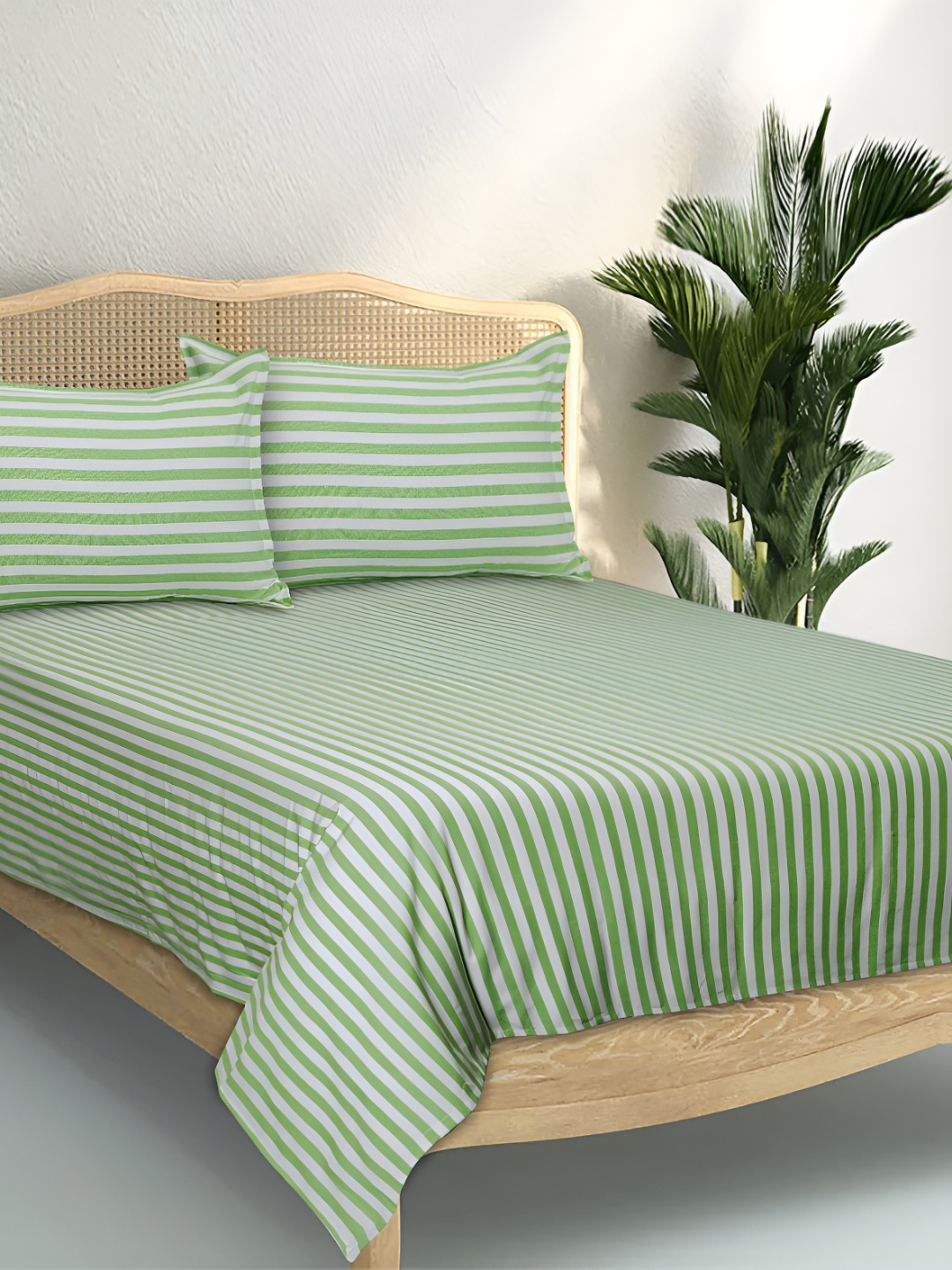 

Airwill White & Green Striped Cotton 104 TC Queen Bedsheet with 2 Pillow Covers
