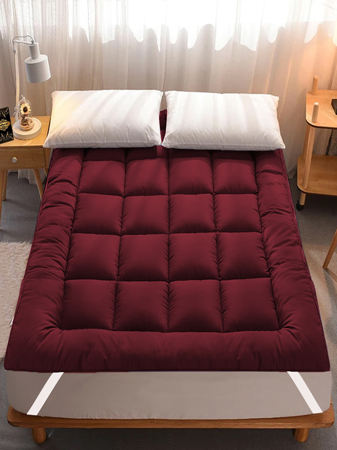 

Adbeni Maroon 600 GSM Microfiber Breathable Mattress Protector