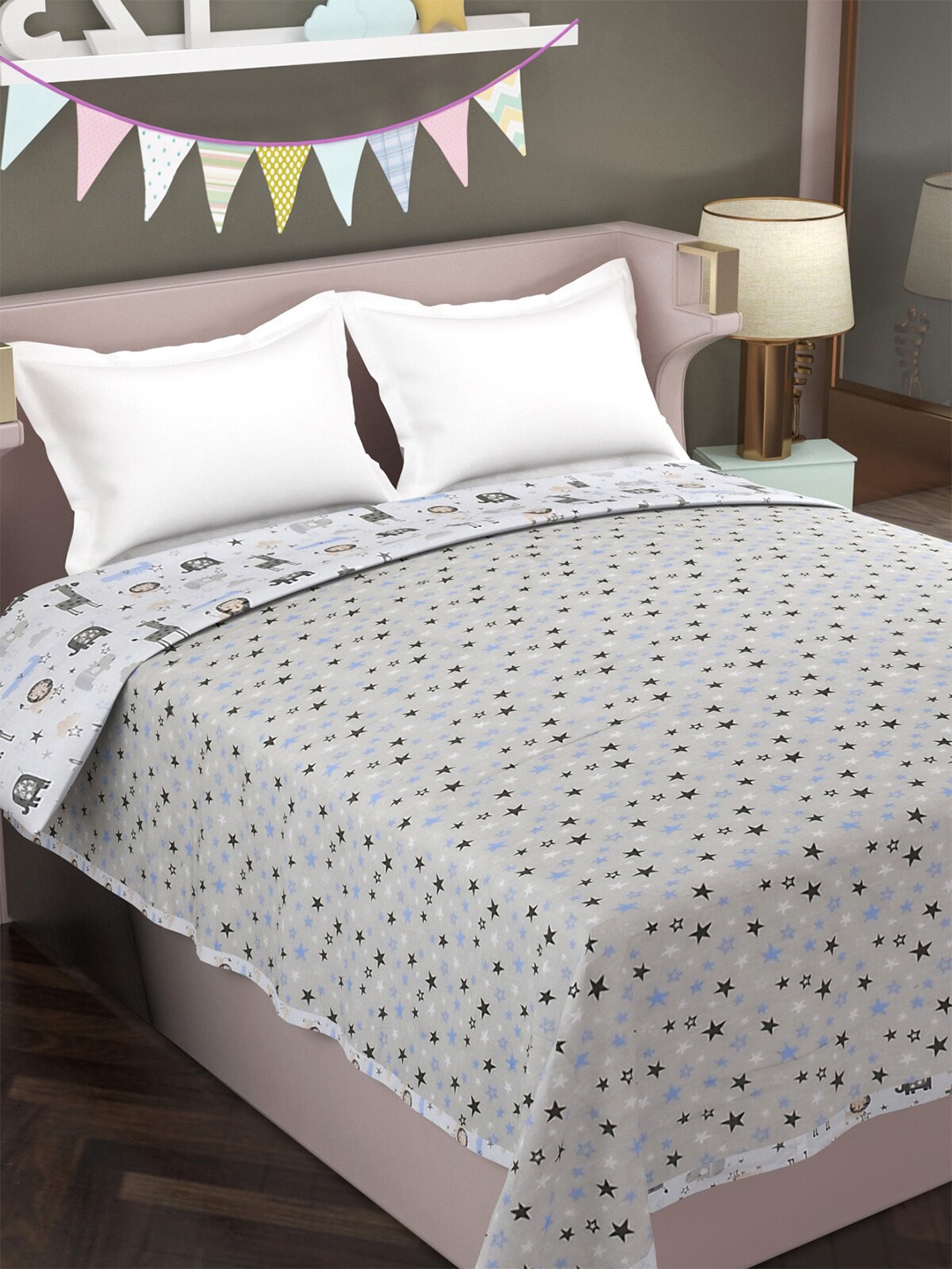 

Florida Grey Cartoon Characters Cotton 210 GSM AC Room Reversible Double Bed Comforter