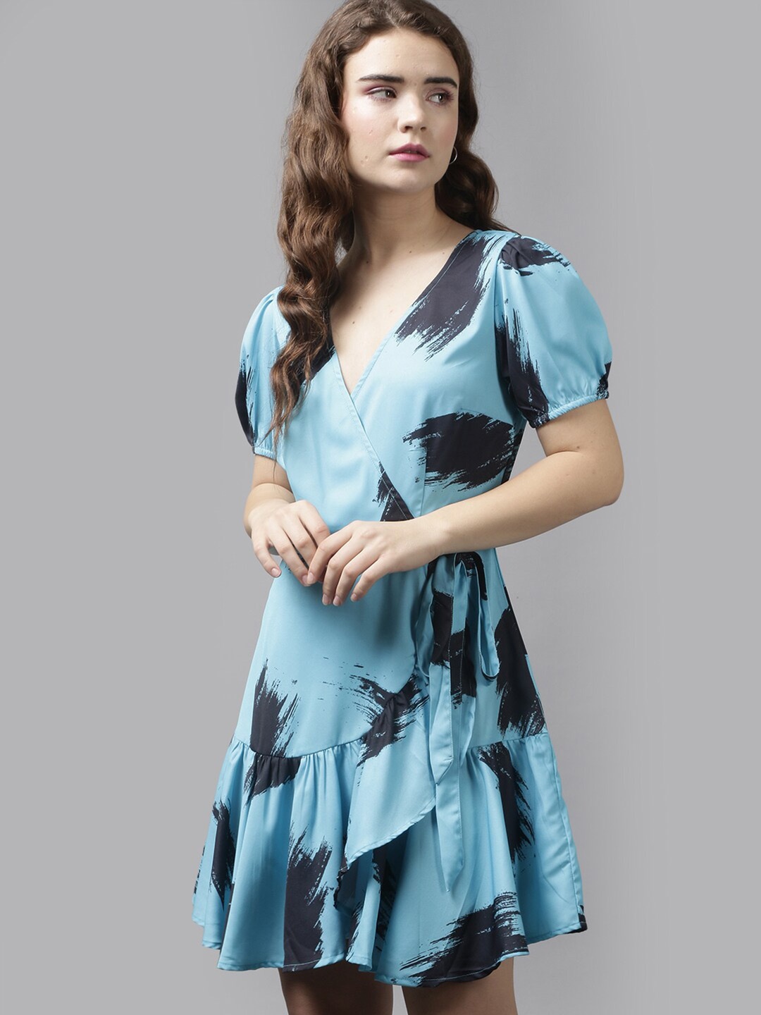 

The Roadster Lifestyle Co. Blue Abstract Printed Puffed Sleeves Wrap Dress