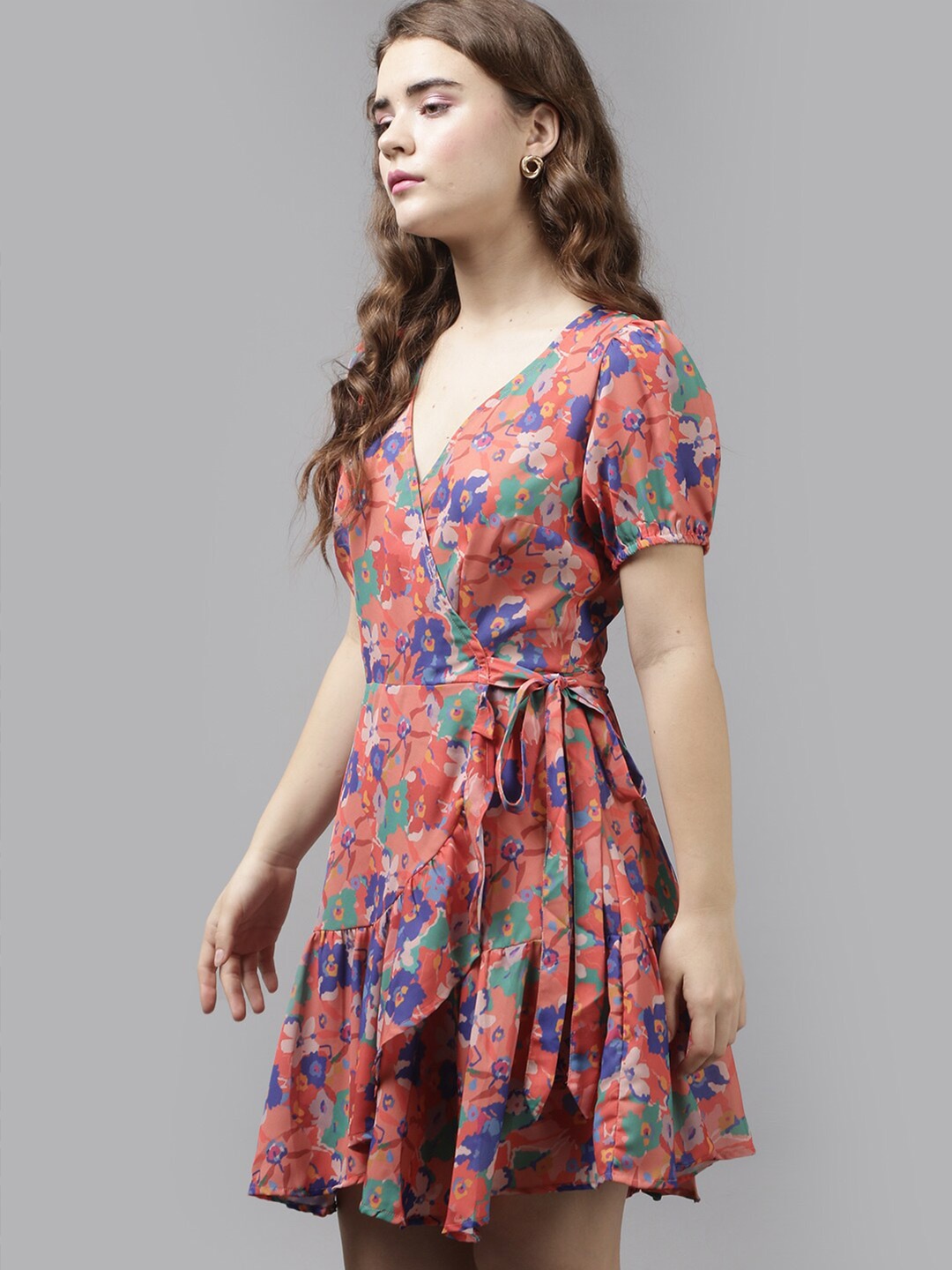 

The Roadster Lifestyle Co. Red Floral Printed Puffed Sleeves Ruffles Wrap Dress
