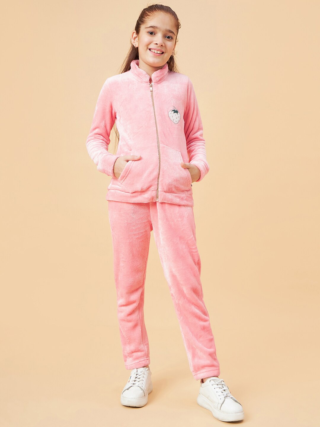 

Ben & Joe Girls Printed Sweatshirt With Trousers, Pink