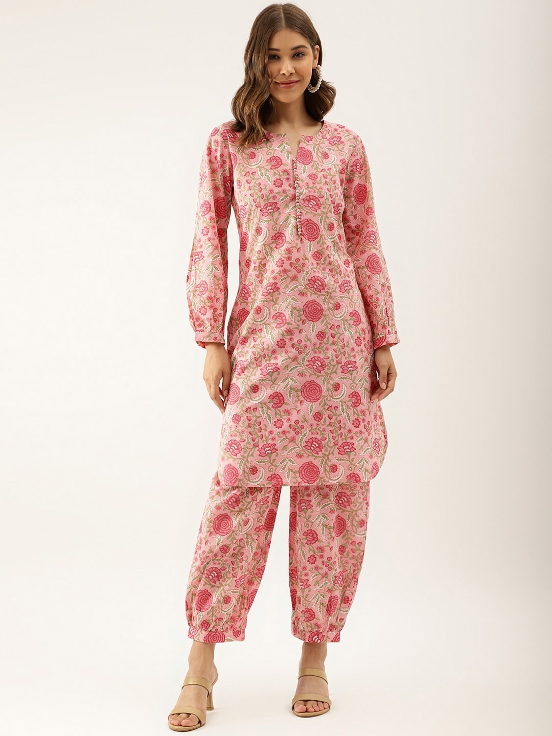 

KALINI Floral Printed Puffed Sleeves Pure Cotton Kurta With Harem Pants, Pink