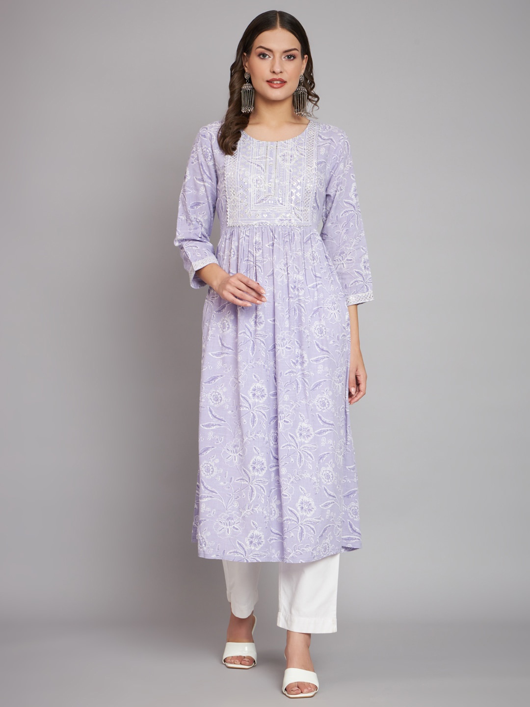 

RANGMAYEE Floral Printed Sequinned Pure Liva Straight Kurta, Purple