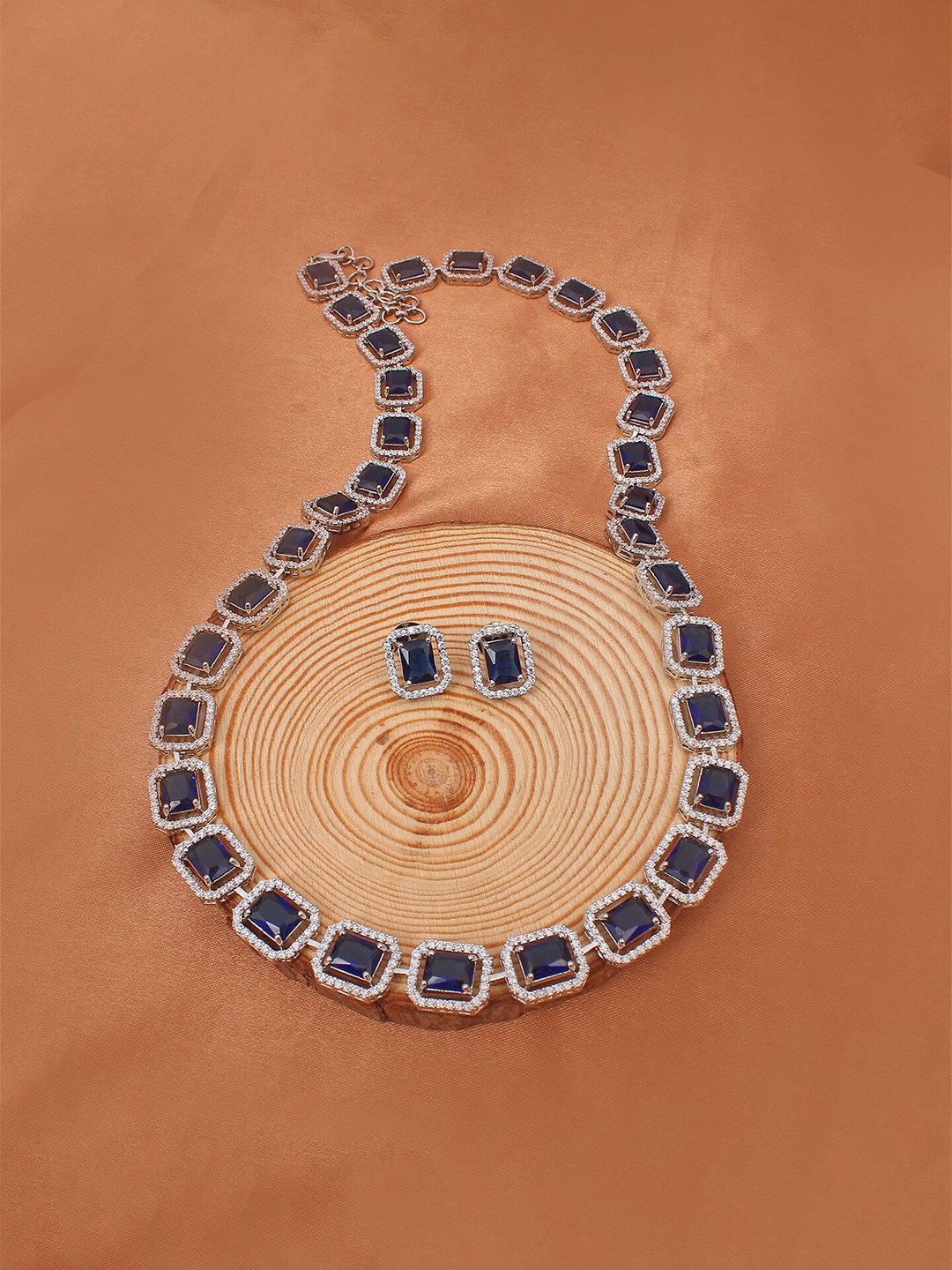 

Mirana Rhodium-Plated Jewellery Set, Silver