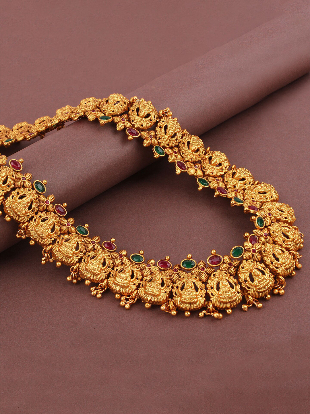 

Mirana Gold-Plated Artificial Stone & Beads Necklace & Earrings With Maang Tika