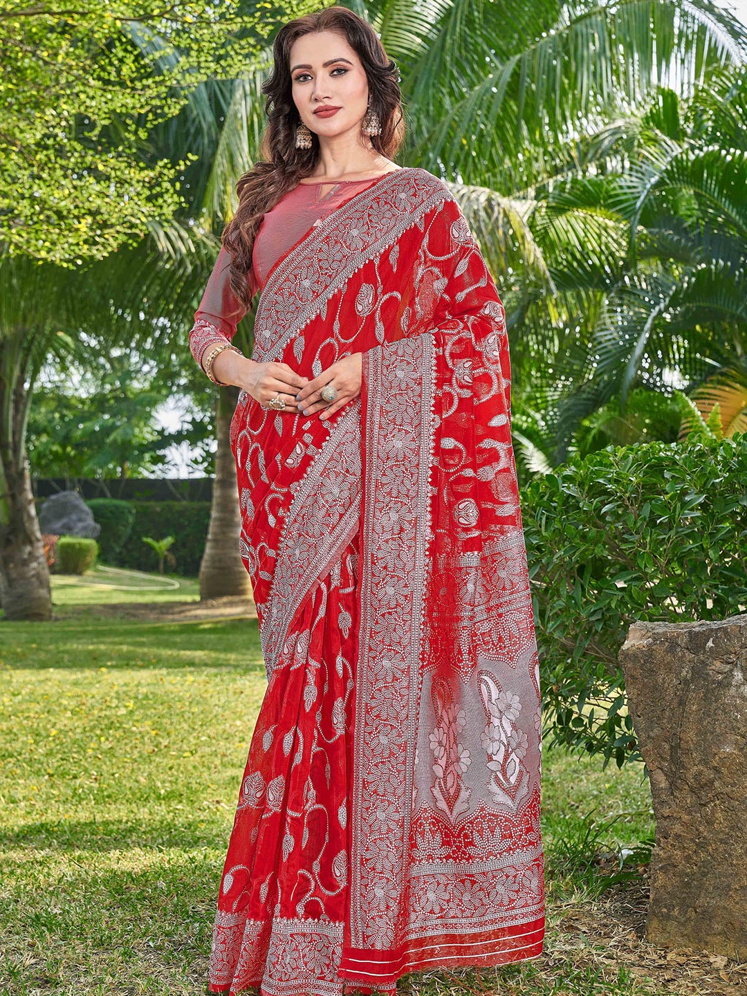 

Ariya Prints Floral Woven Design Zari Silk Cotton Jamdani Saree, Red