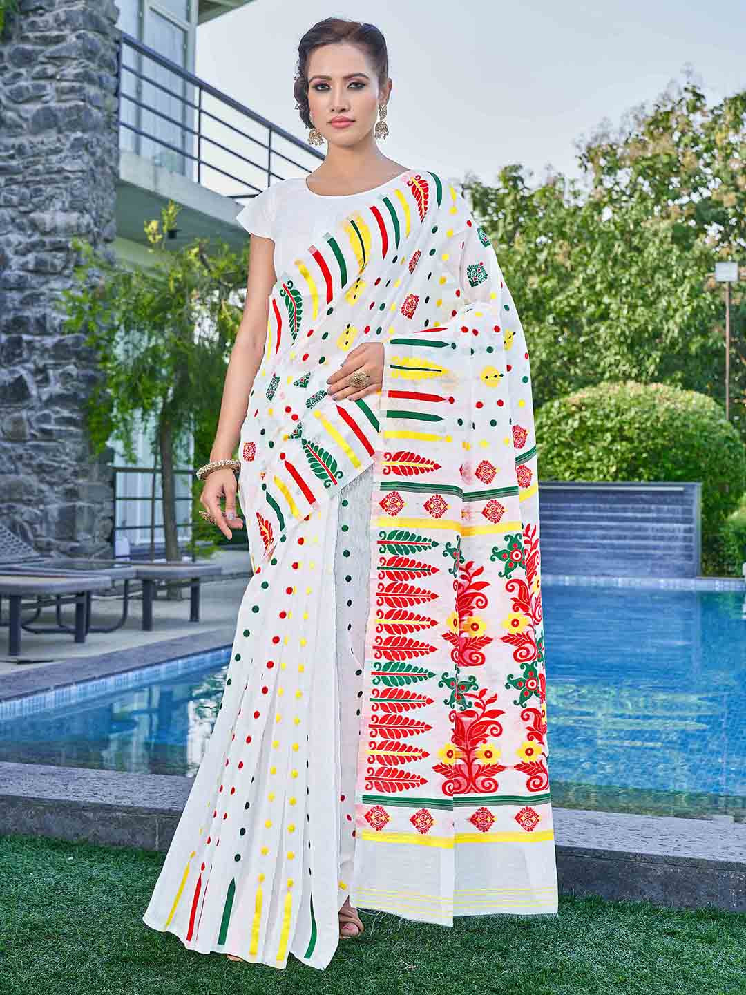 

Ariya Prints Floral Woven Design Zari Linen Blend Handloom Jamdani Saree, White