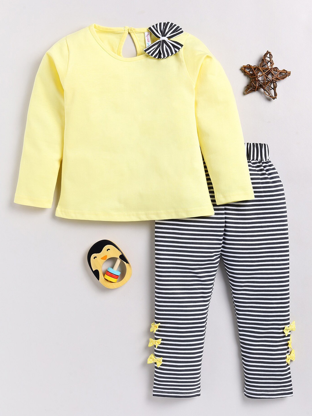 

Toonyport Girls Round Neck Long Sleeves Pure Cotton Top With Trousers, Yellow