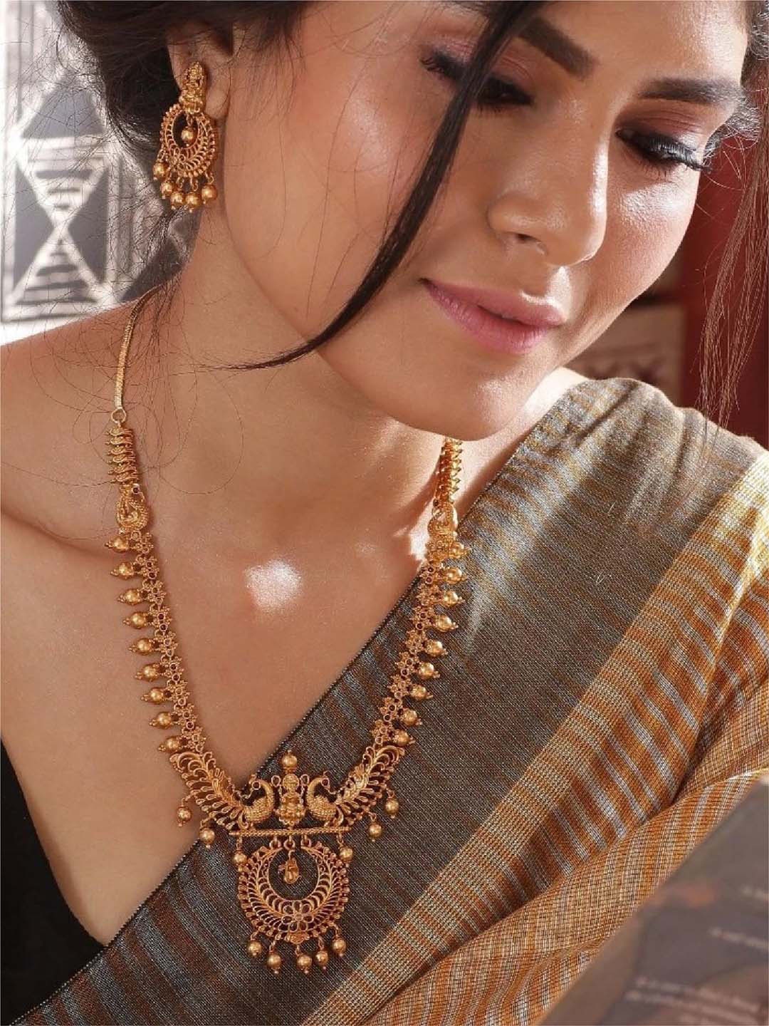 

Tarinika Gold-Plated CZ-Studded Jewellery Set