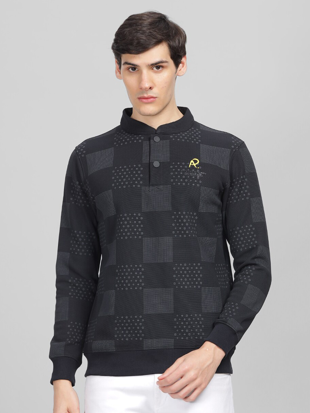 

Parcel Yard Geometric Printed Henley Neck Pullover Sweatshirt, Black