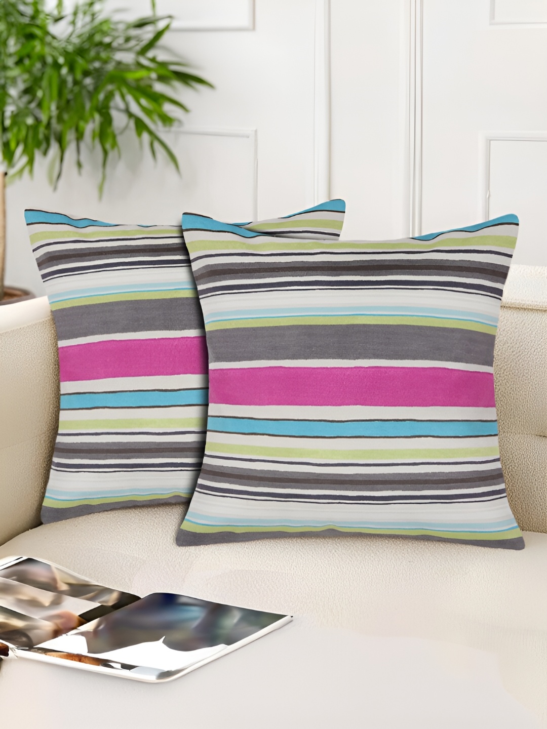 

Tesmare White & Black 2 Pieces Striped Velvet Square Cushion Covers