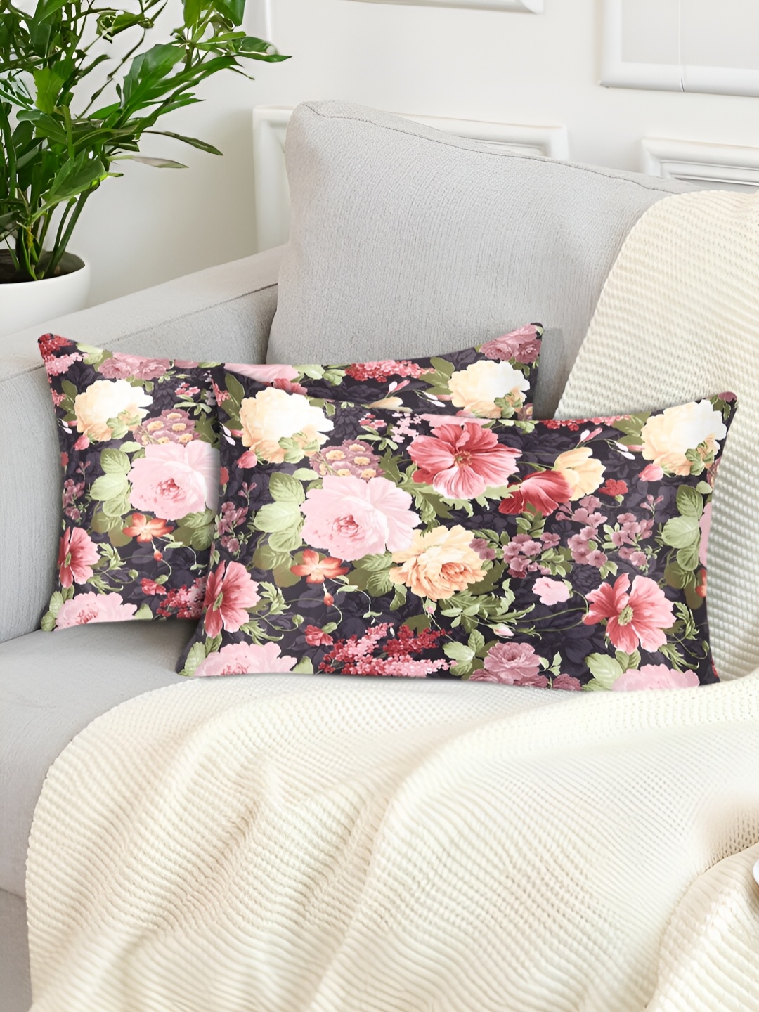 

Tesmare Grey & Pink 2 Pieces Floral Satin Rectangle Cushion Covers