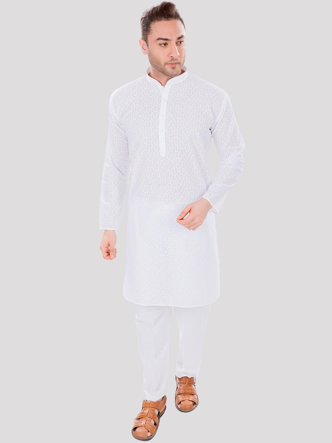 

Maharaja Geometric Embroidered Band Collar Chikankari Pure Cotton Kurta with Pyjamas, White