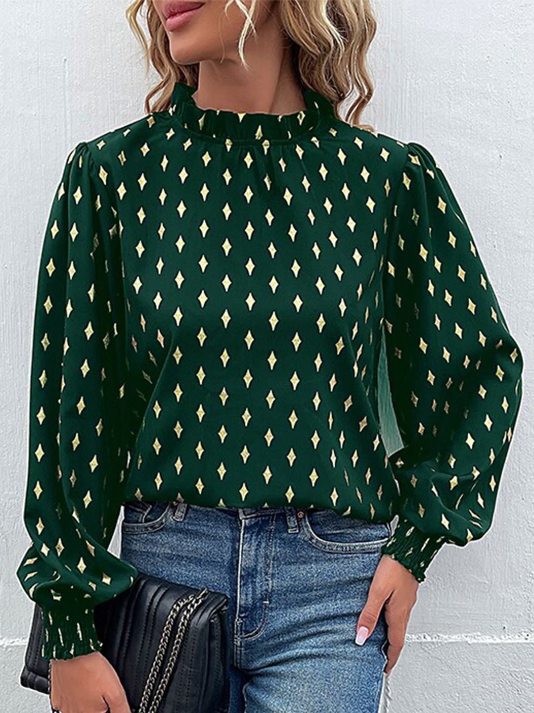 

StyleCast Green Geometric Printed Mock Collar Top