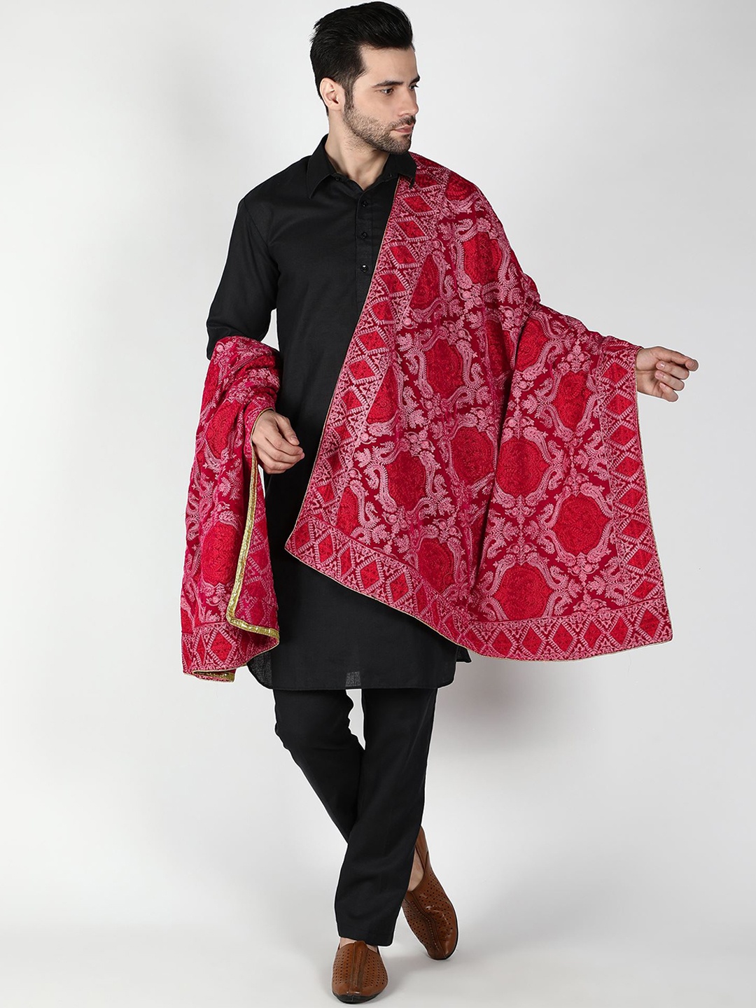 

Moda Chales Ethnic Motifs Embroidered Velvet Shawl, Magenta