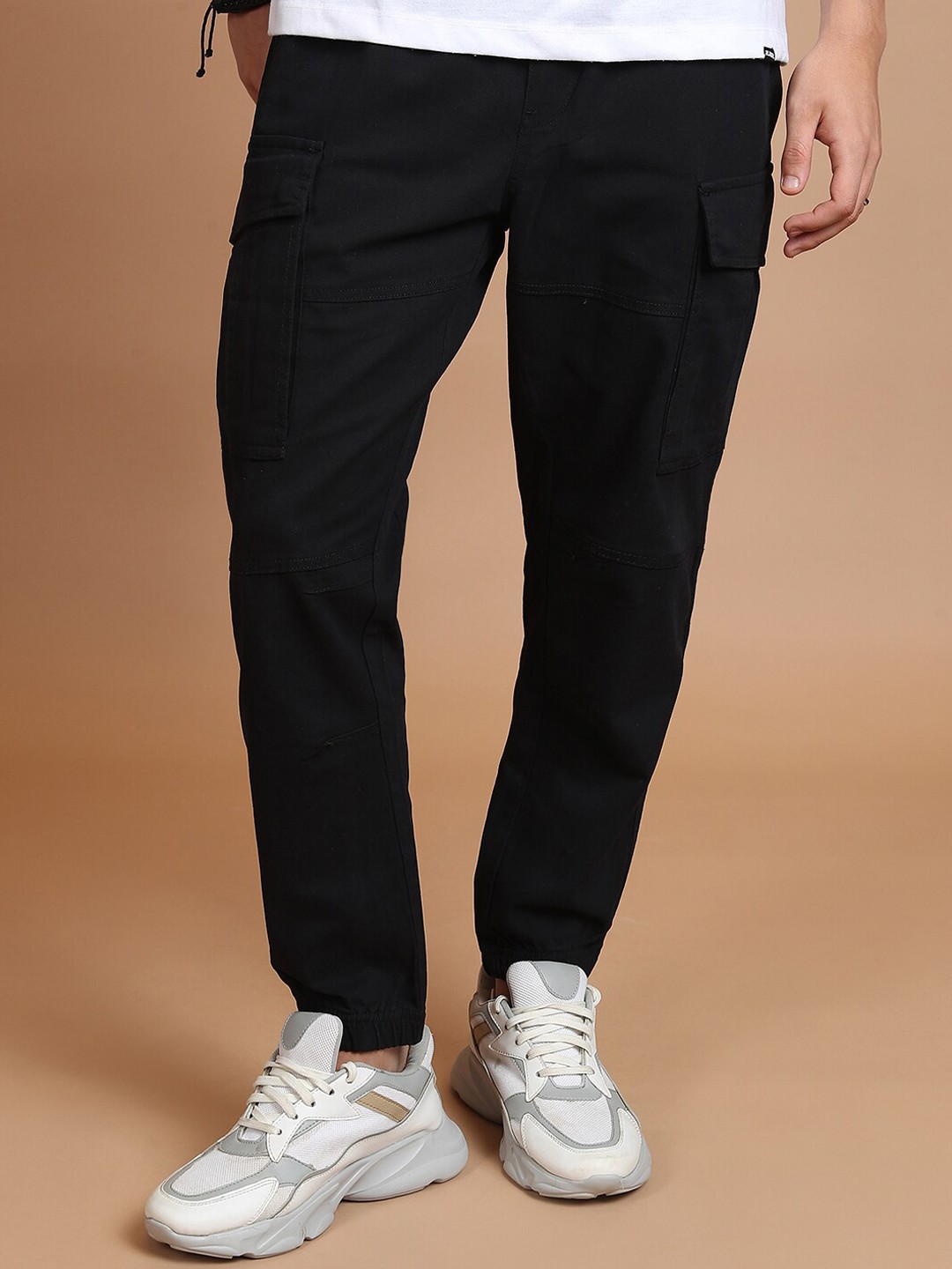 

HIGHLANDER Men Mid-Rise Jogger, Black
