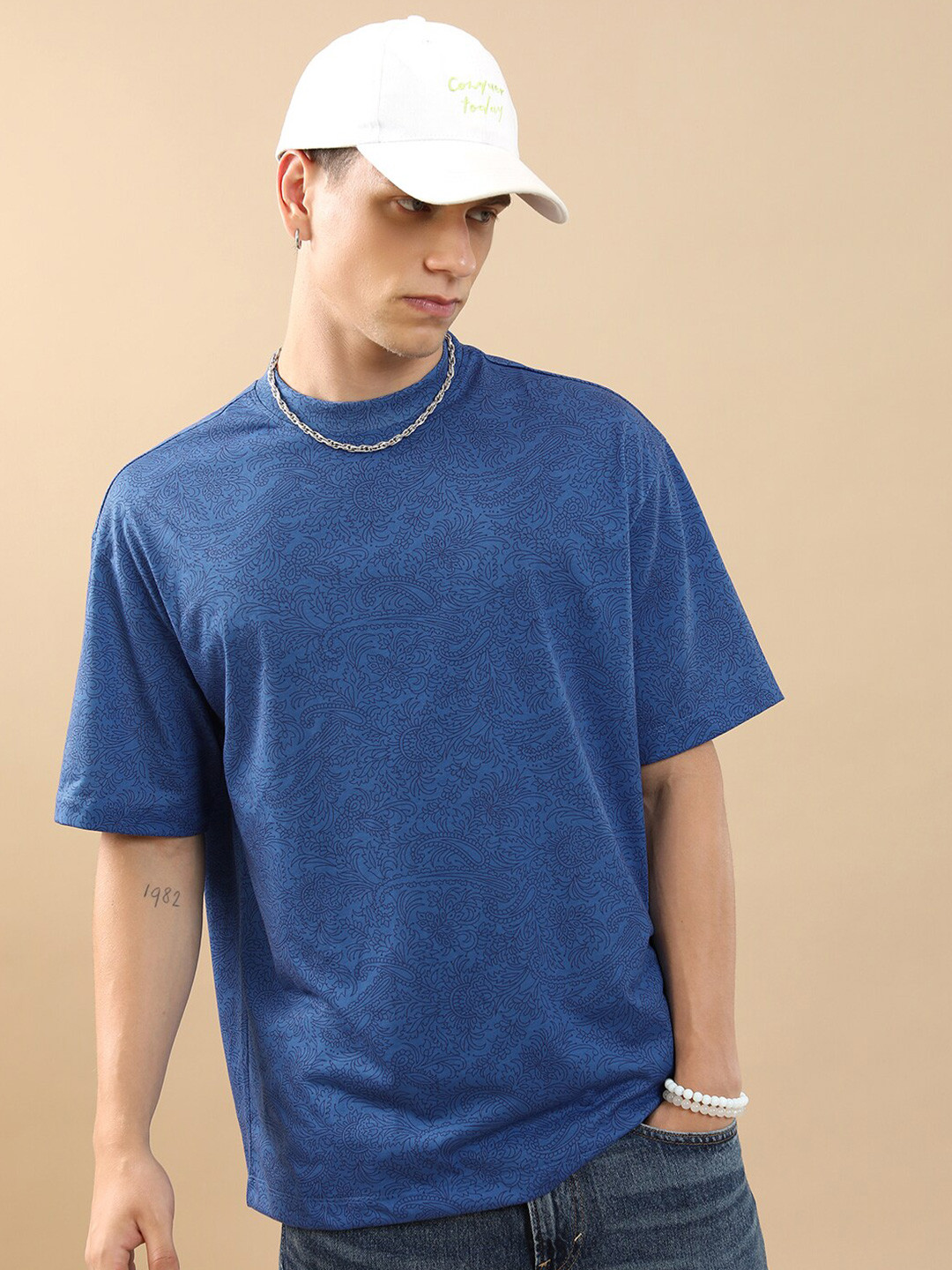 

HIGHLANDER Unisex Floral Printed Drop-Shoulder Sleeves Oversized T-shirt, Blue