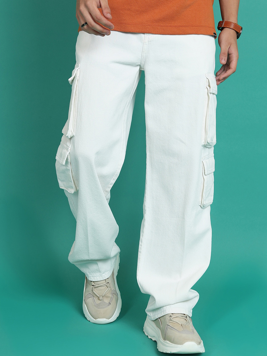 

HIGHLANDER Men White Straight Fit Clean Look Cotton Jeans