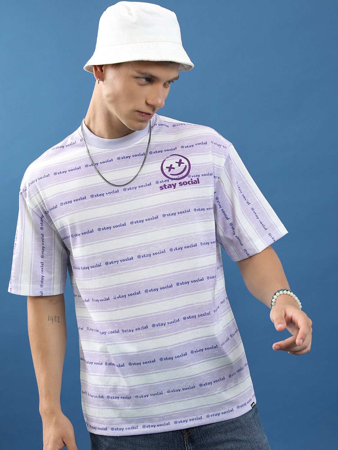 

HIGHLANDER Unisex Striped Printed Oversized T-shirt, White