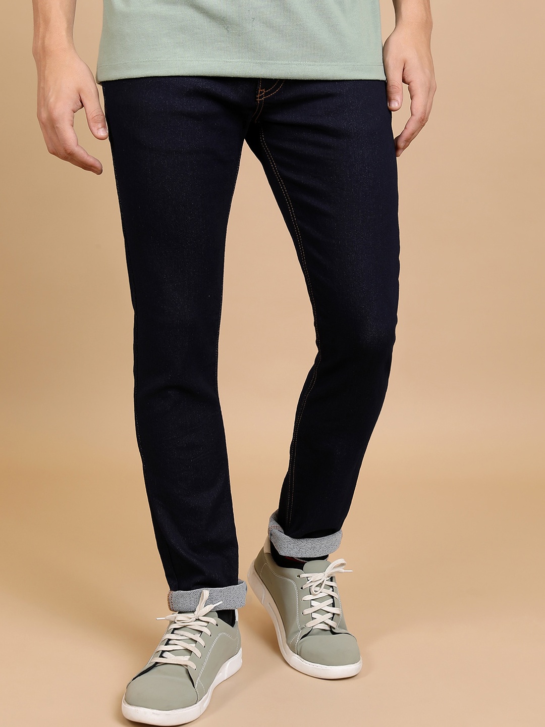 

HIGHLANDER Men Blue Skinny Fit Mid Rise Clean Look Light Fade Stretchable Jeans