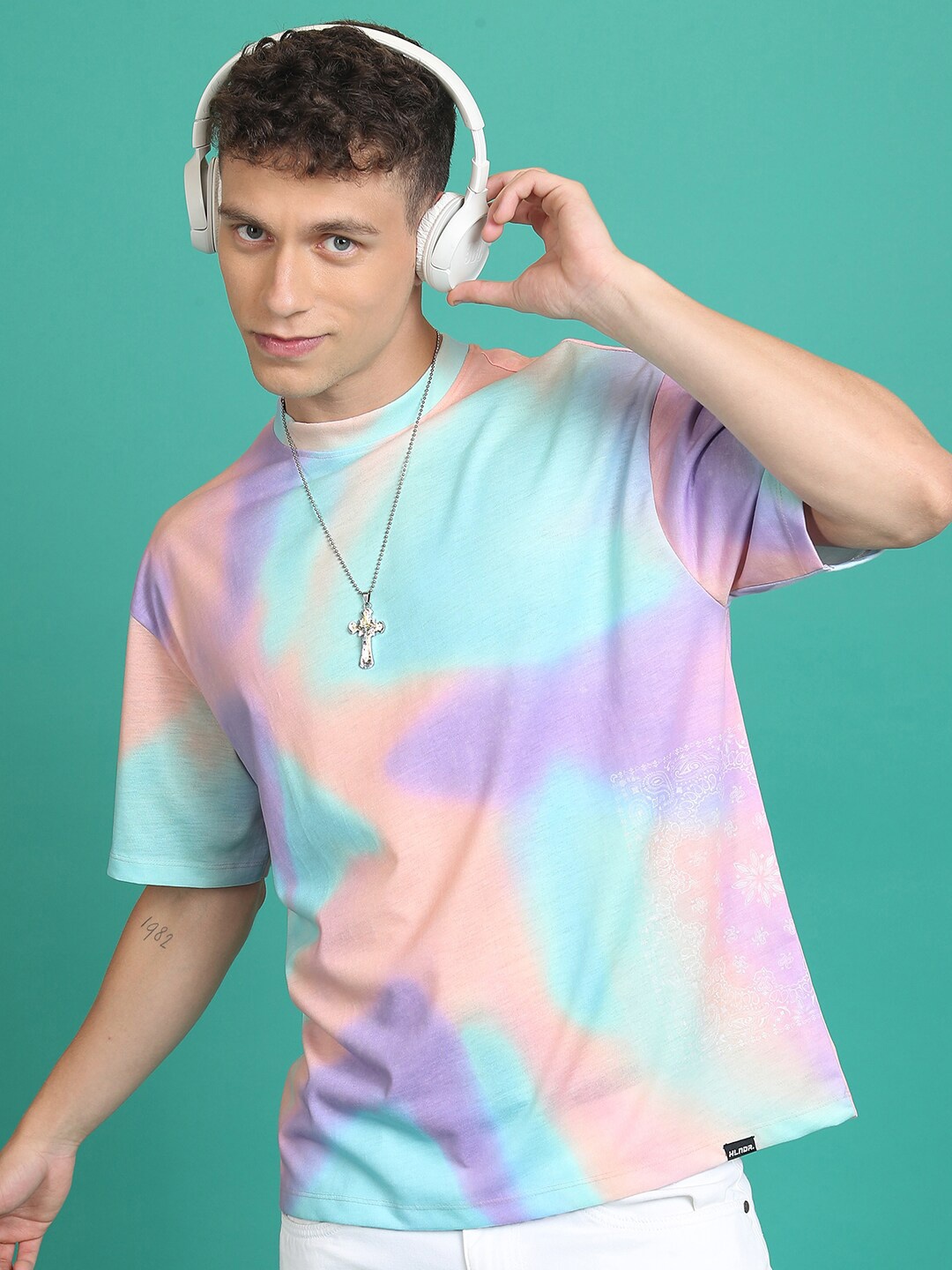 

HIGHLANDER Abstract Dyed Drop Shoulder Oversized T-shirt, Turquoise blue