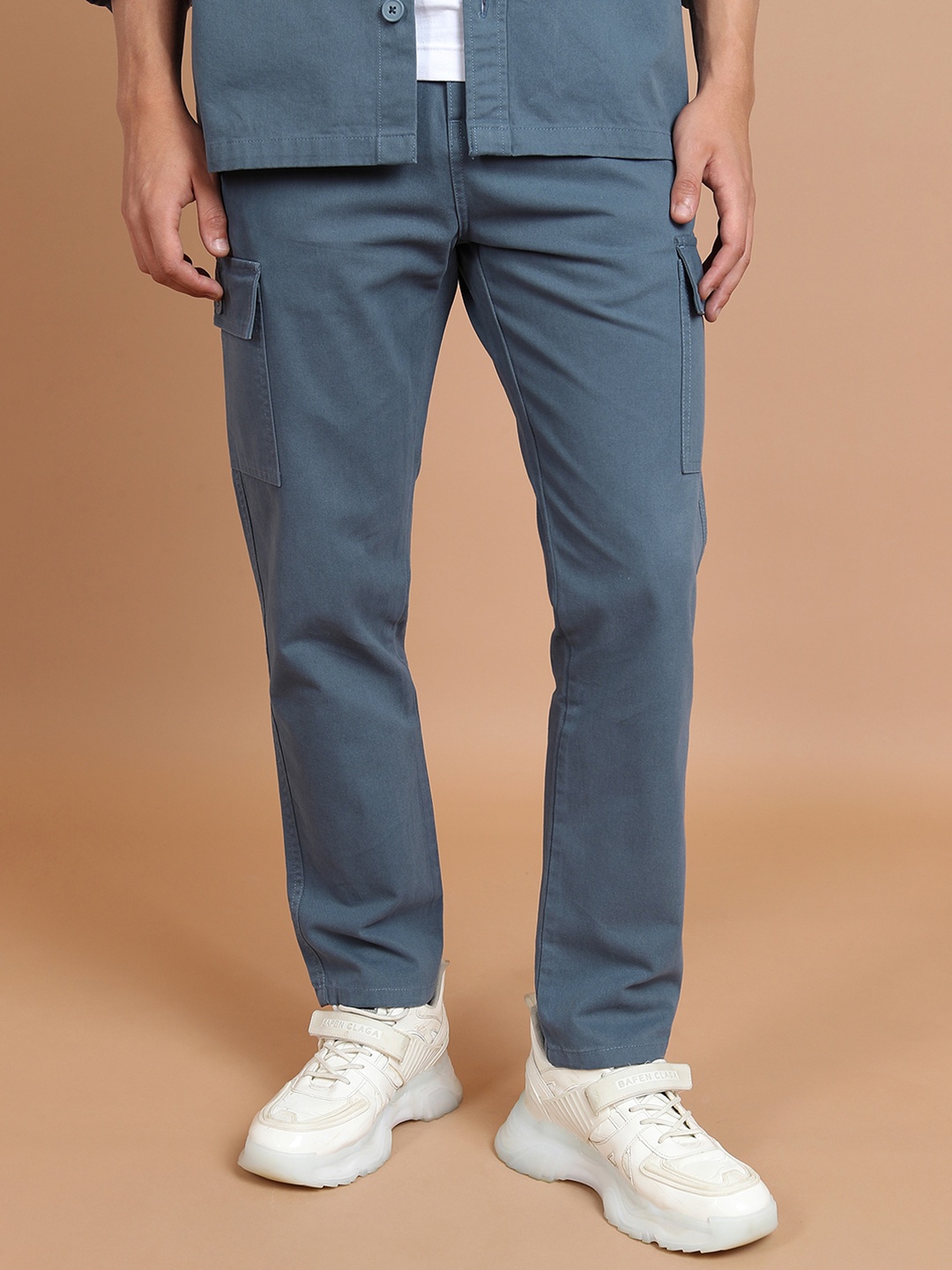 

HIGHLANDER Men Tapered Fit Pure Cotton Cargo Trouser, Blue