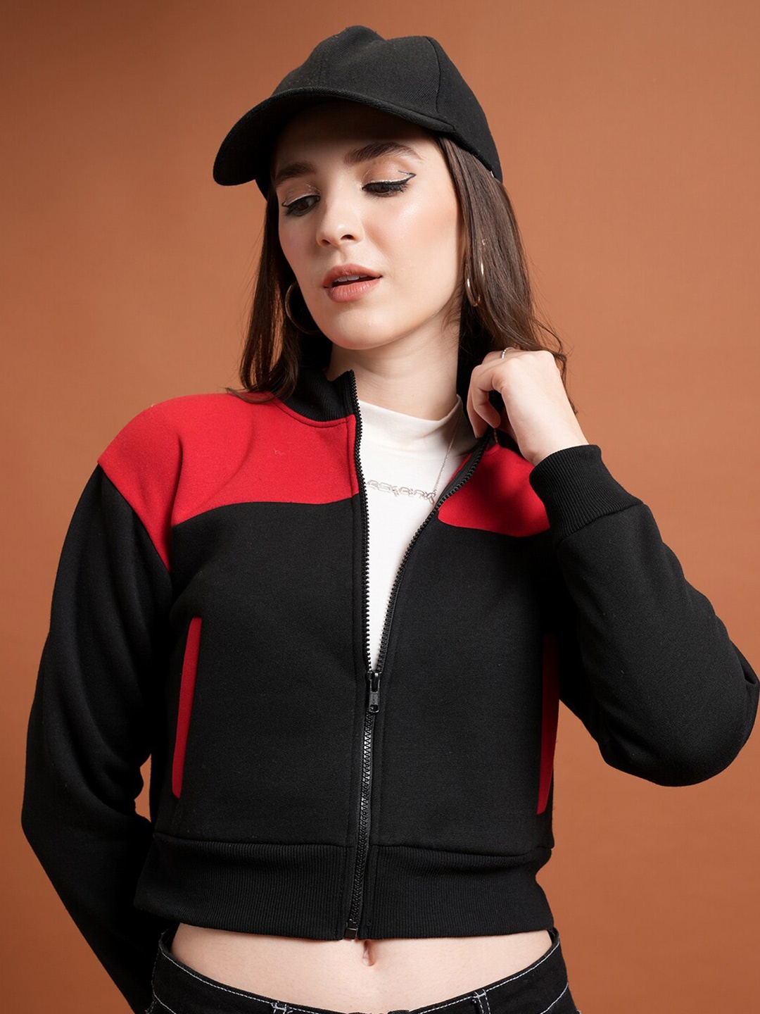 

Tokyo Talkies Colourblocked High Neck Crop Front-Open Sweatshirt, Black