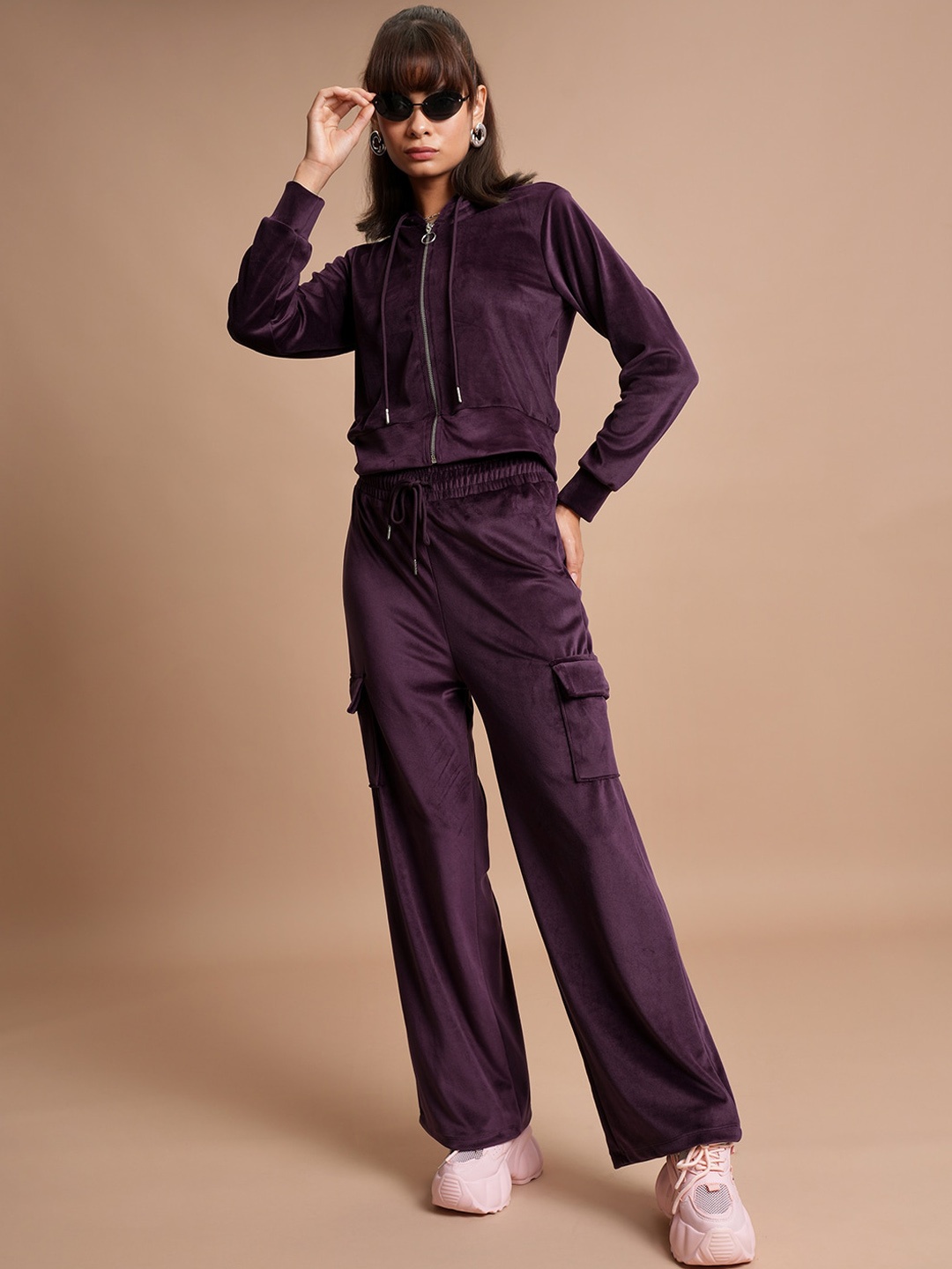 

Tokyo Talkies Crop Hooded Sweatshirt with Wide Leg Cargo Pants, Purple