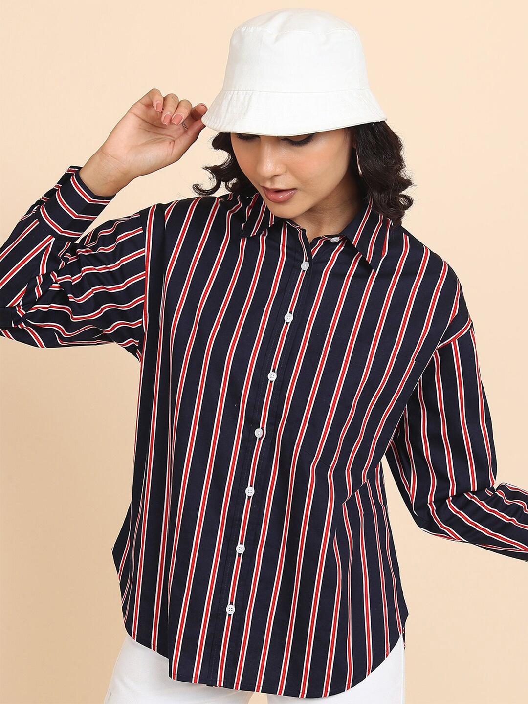 

Tokyo Talkies Navy Blue & Red Vertical Striped Cotton Oversized Casual Shirt
