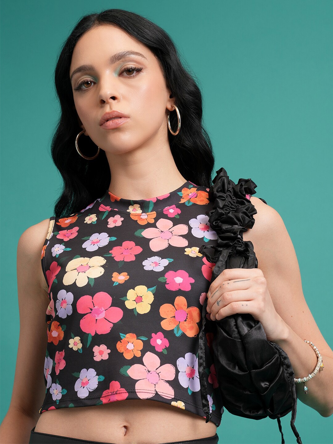 

Tokyo Talkies Floral Printed Round Neck Crop Top, Black
