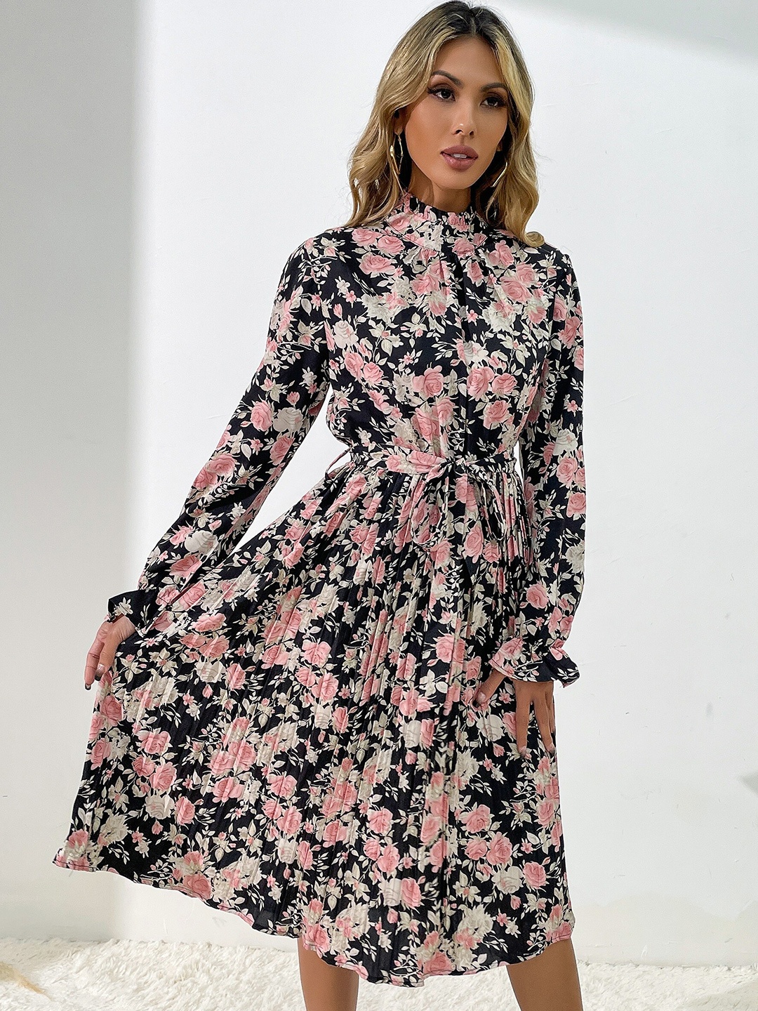 

StyleCast Black Floral Printed Accordion Pleats Fit & Flare Dress