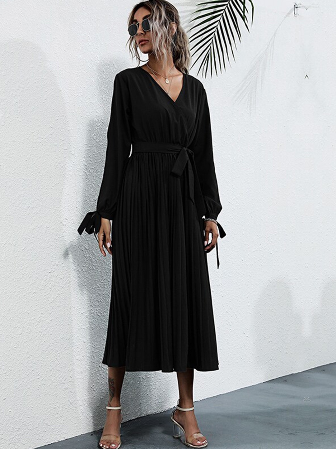 

StyleCast Black Belt Detailed V-Neck Slit Sleeves A-Line Dress