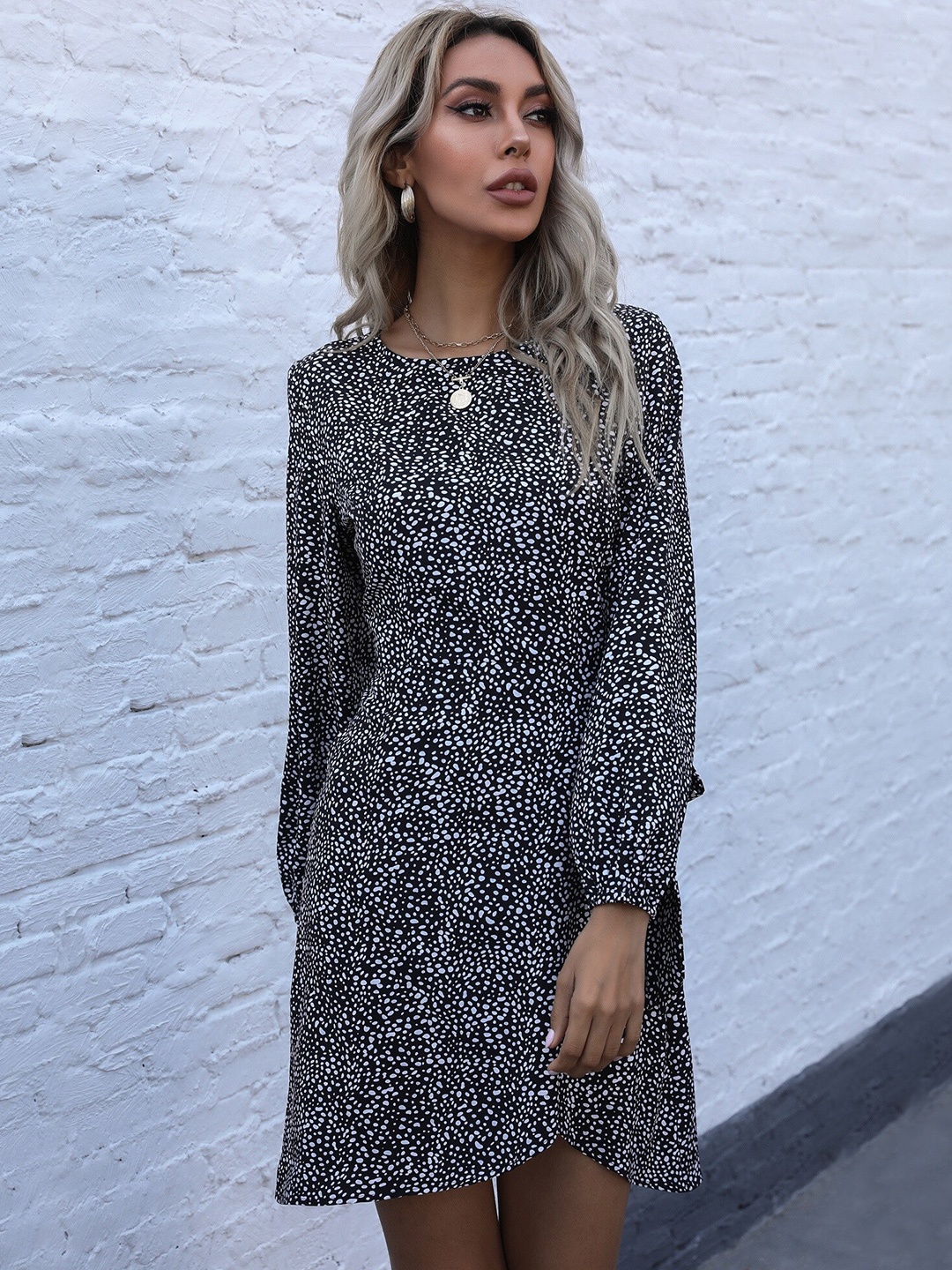 

StyleCast Black Animal Printed Puff Sleeves Tie-Ups A-Line Dress