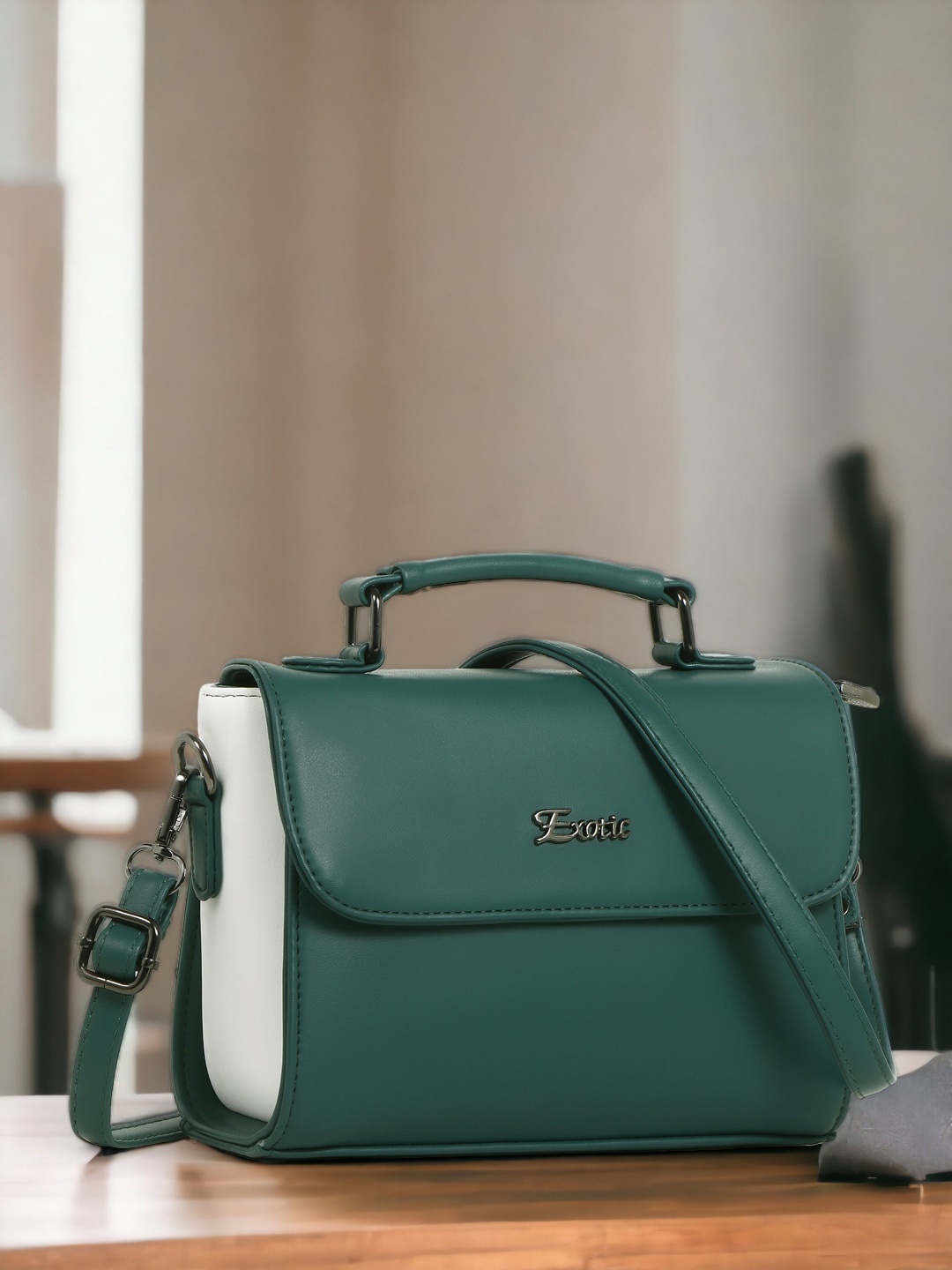 

Exotic Colourblocked Structured Leather Satchel, Green