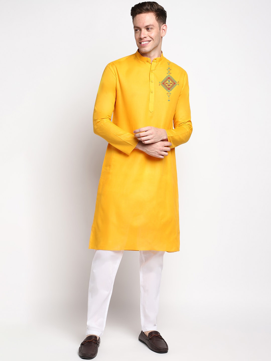 

DEVOILER Geometric Printed Band Collar Straight Kurta, Yellow