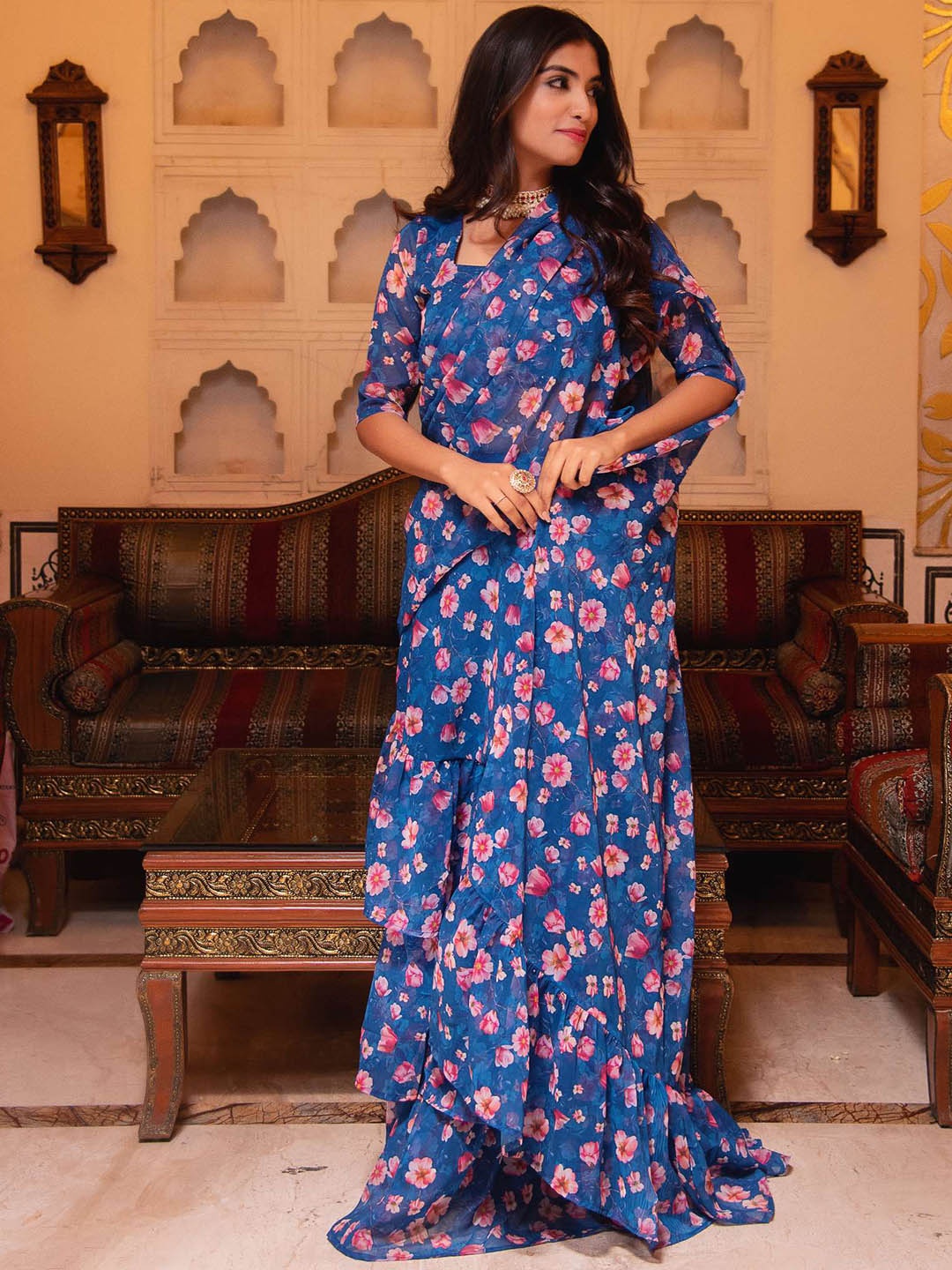 

Calmna Floral Printed Ruffles Ready to Wear Saree, Blue
