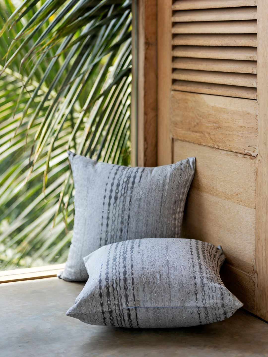

Eris Home Wander Grey Abstract Cotton Silk Square Cushion Covers