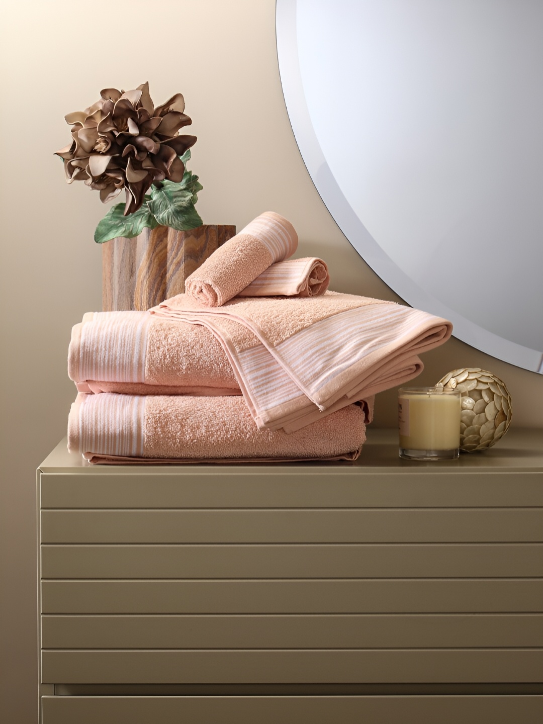 

Eris Home Pink & White 6 Pieces Self Design Pure Cotton 500 GSM Towel Set