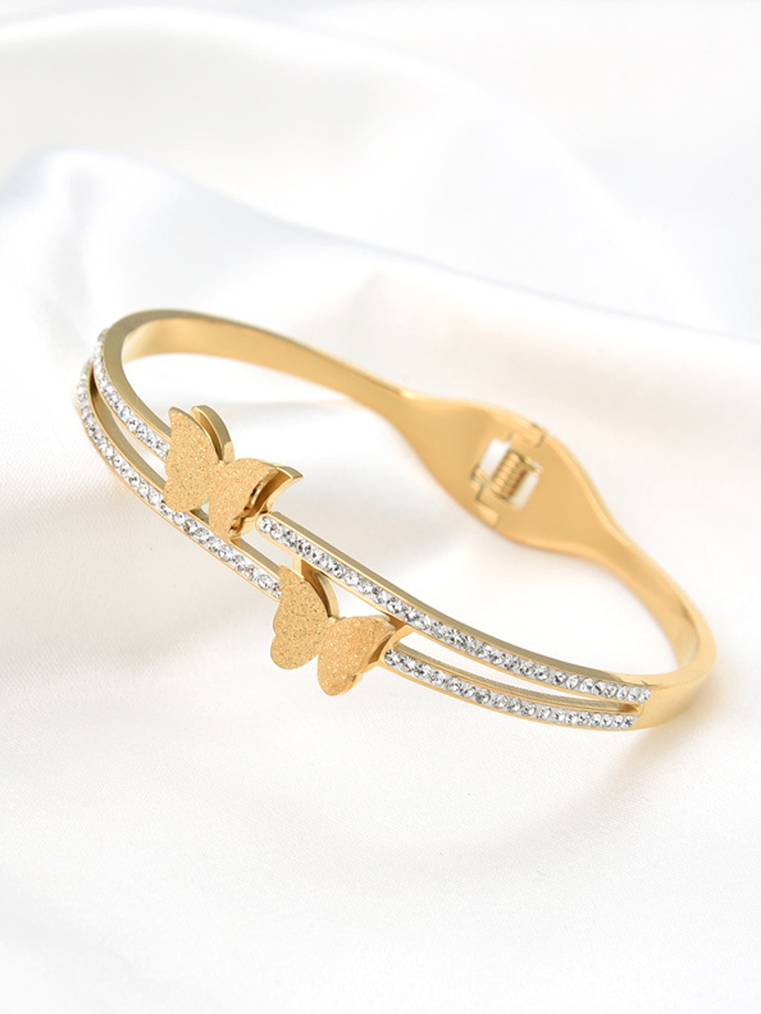 

Designs & You Women Gold-Plated American Diamond Bangle-Style Bracelet