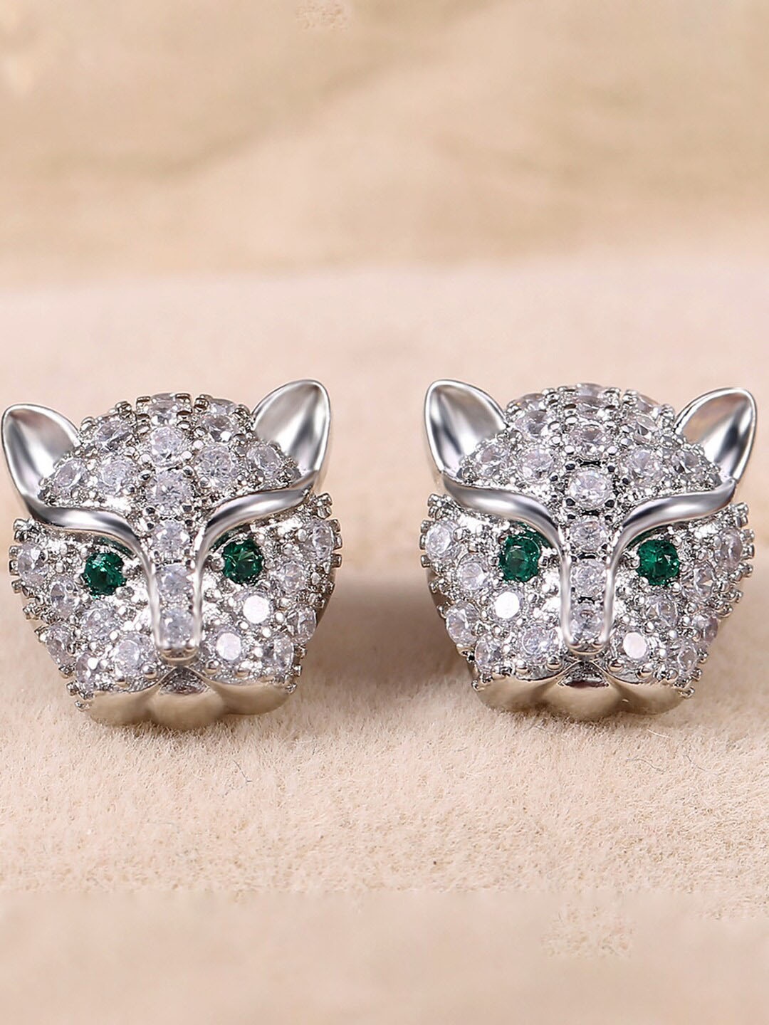 

Designs & You Silver-Plated Animal Shaped Studs Earrings