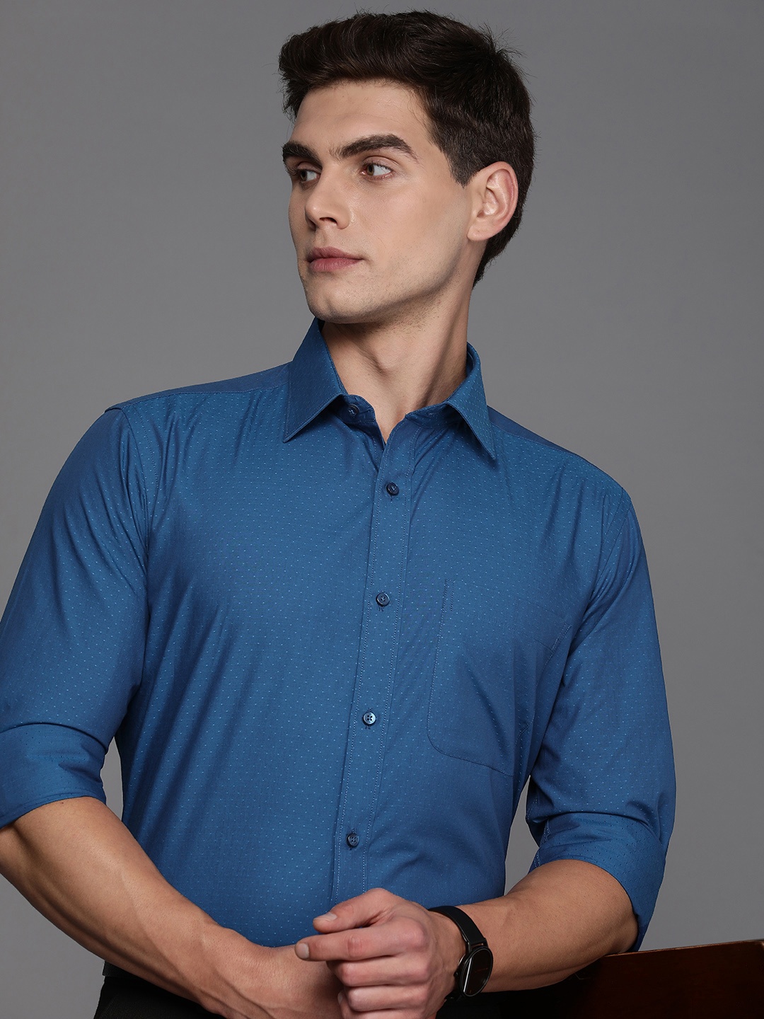 

Raymond Pure Cotton Self Design Textured Slim Fit Formal Shirt, Blue