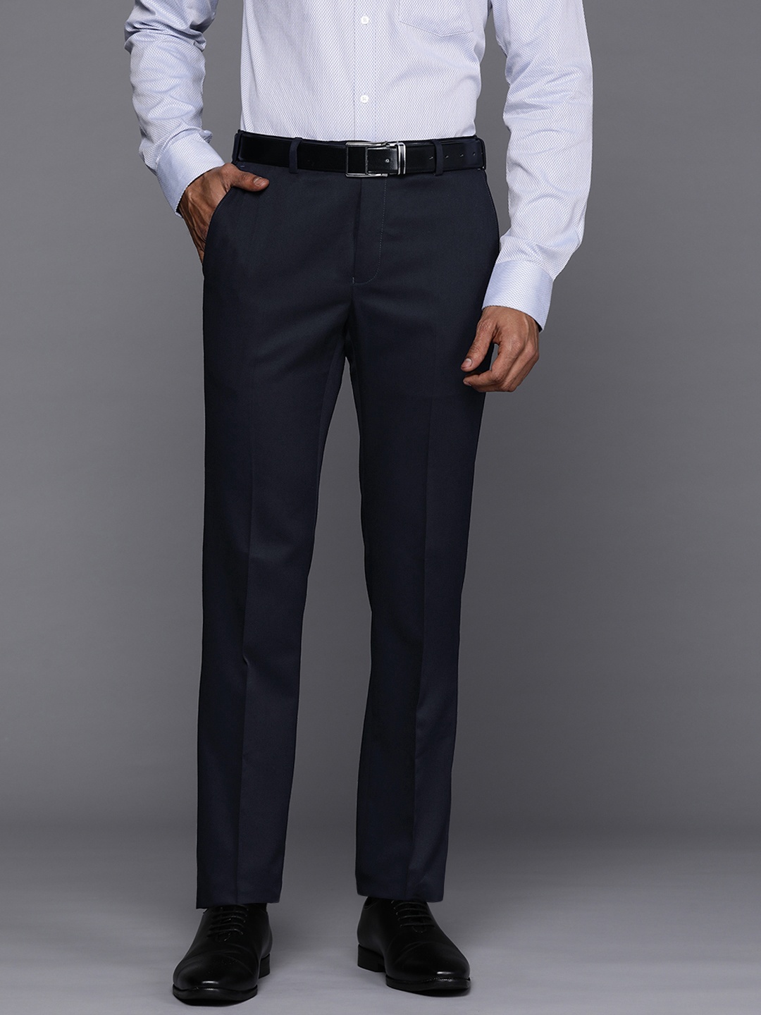 

Raymond Men Slim Fit Formal Trousers, Navy blue