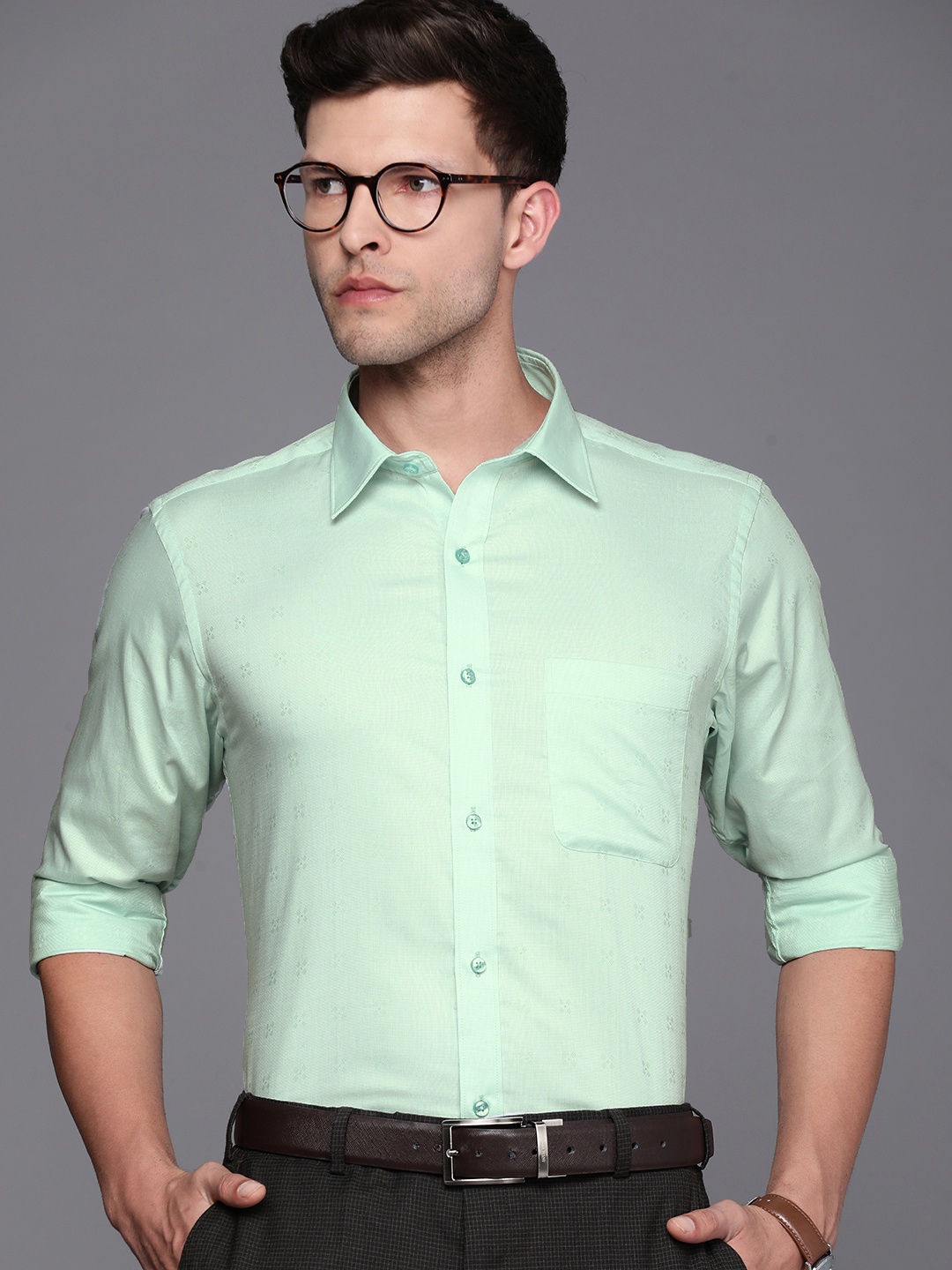 

Raymond Men Slim Fit Pure Cotton Formal Shirt, Sea green