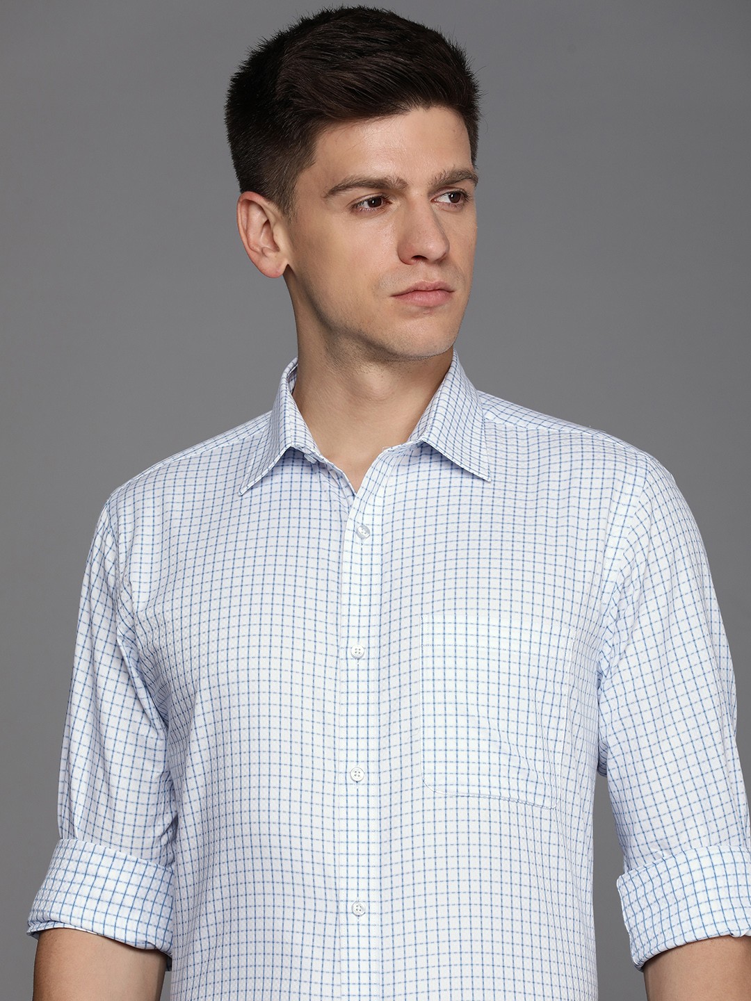 

Raymond Pure Cotton Textured Slim Fit Opaque Formal Shirt, White